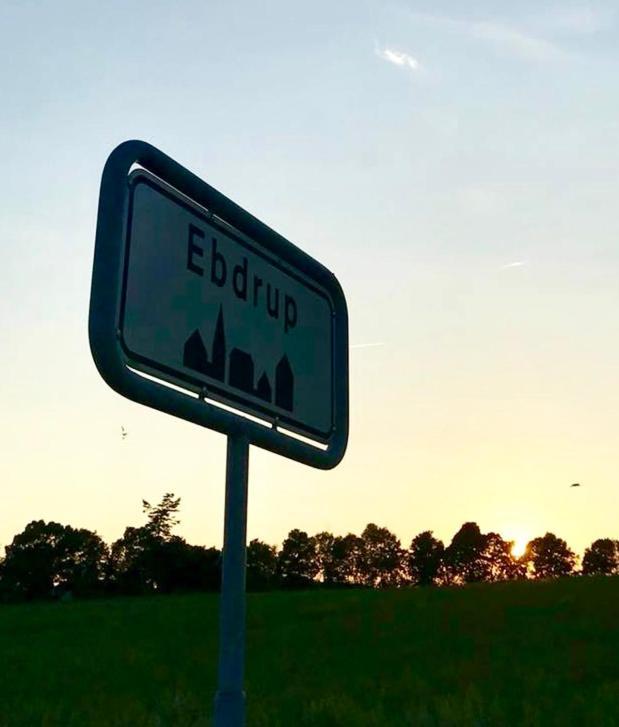 Retro Bolig - Fyldt Med Hygge! Ingen Luksus Apartman Kolind Kültér fotó
